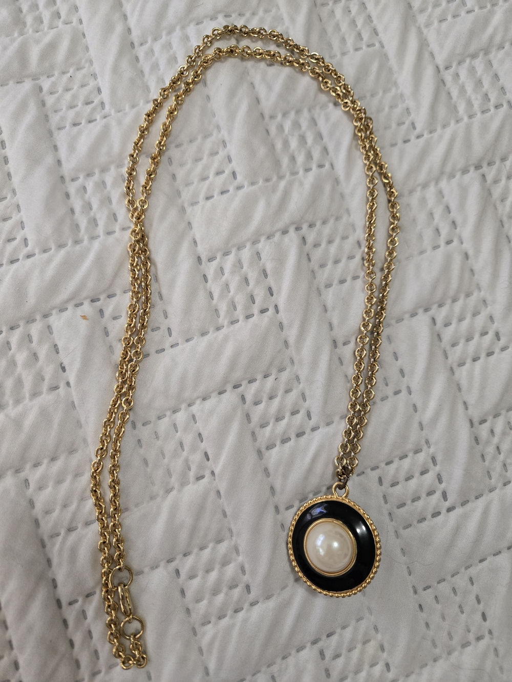 Gold-Tone Pendant Necklace with Black and Pearl Accent